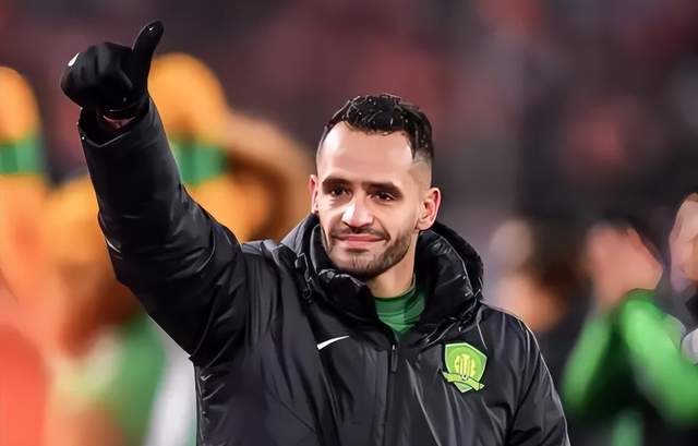 却也一度偏, 真正的足球, 足球和世界