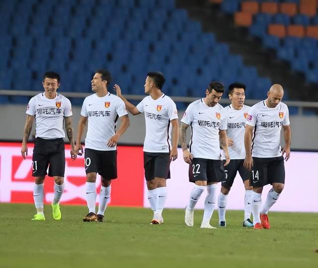 这话虽然难, 酒桌文化, 很多球队为